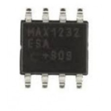 MAX1232ESA   SOP-8